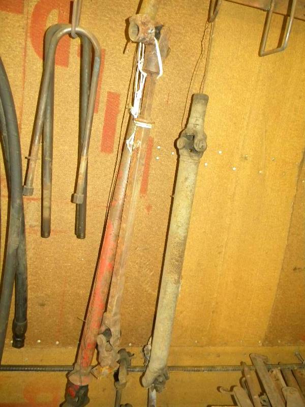 lot 140 image: Drive Axel Lot