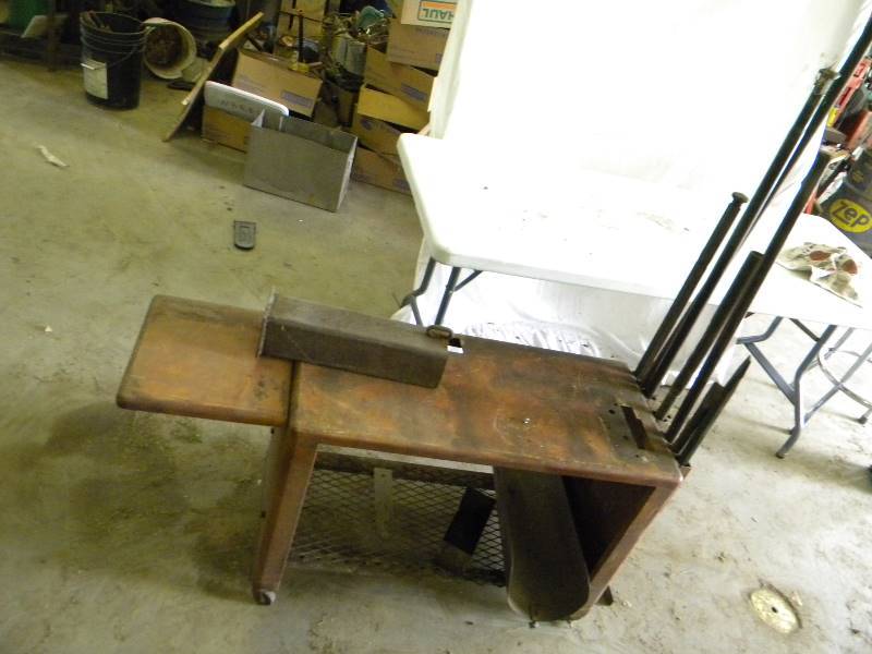 lot 166 image: Steel Tool Cart