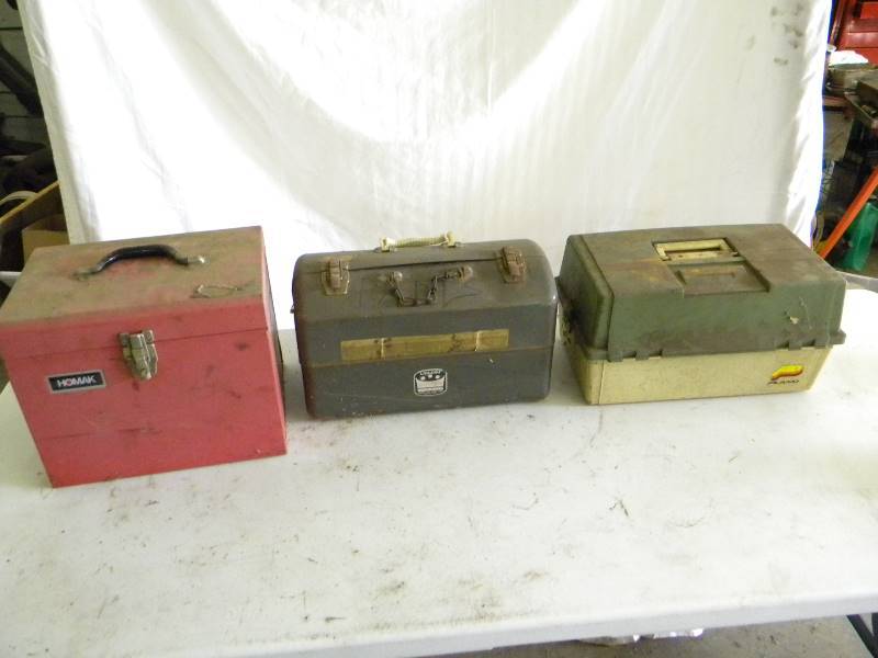 lot 175 image: Boxes Lot