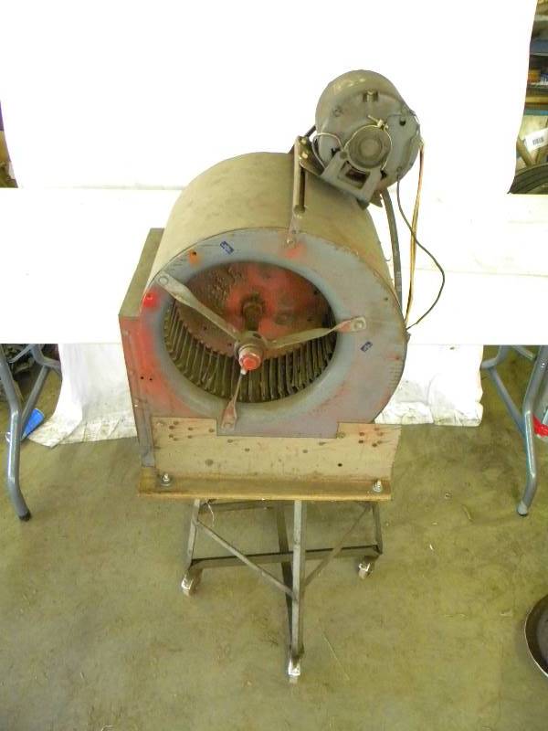 lot 257 image: Industrial Shop Fan