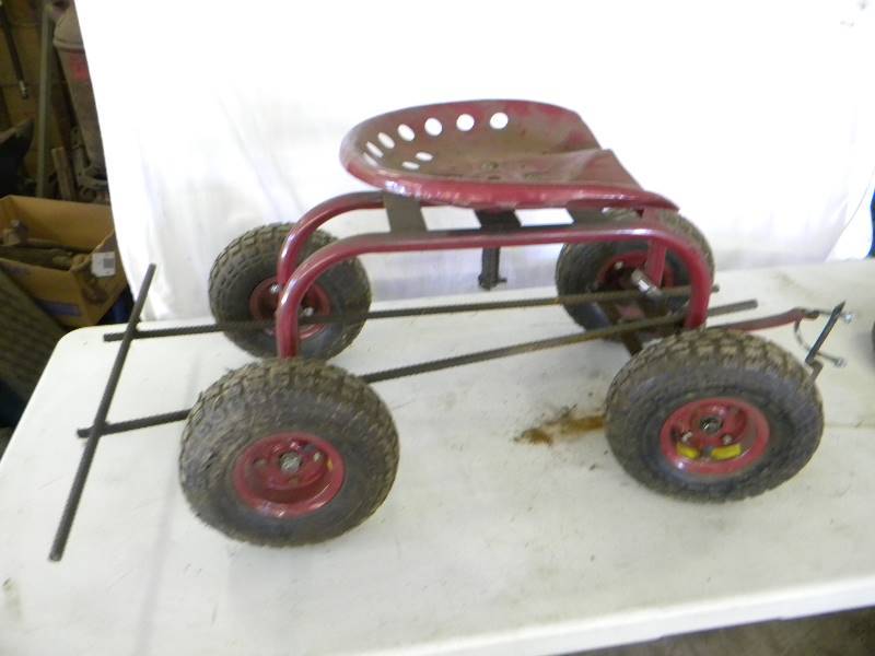 lot 270 image: Rolling Shop Seat