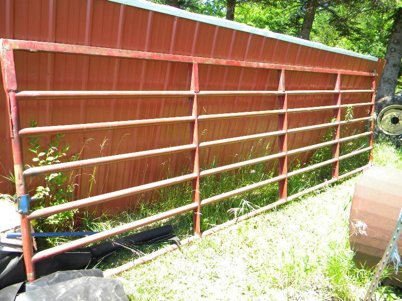 lot 274 image: Long Farm Gate