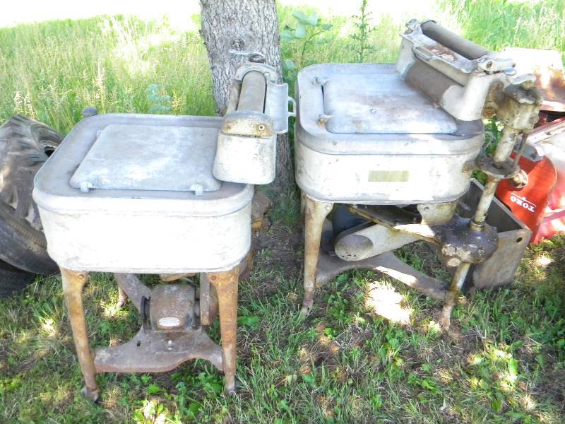 lot 278 image: Vintage Maytag Washers