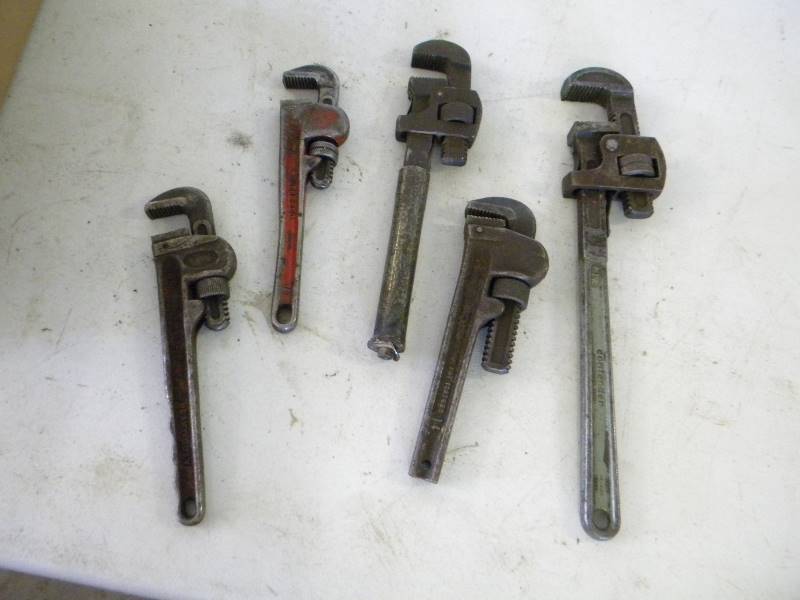 lot 334 image: Pipe Wrench Lot