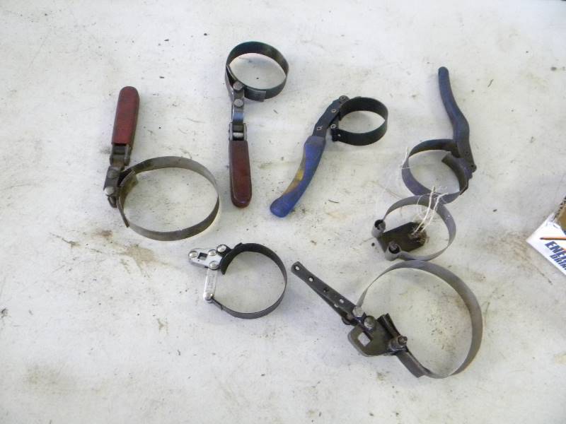 lot 341 image: Oil Filter Wrench Lot