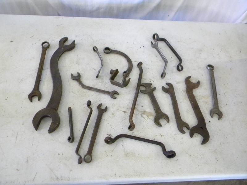 lot 346 image: Vintage Wrench Lot