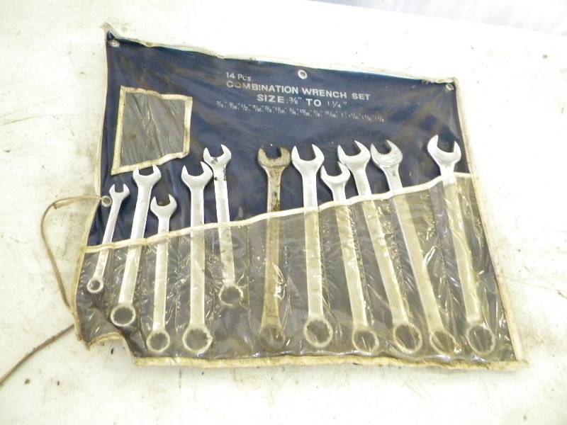 lot 357 image: Combination Wrench Set