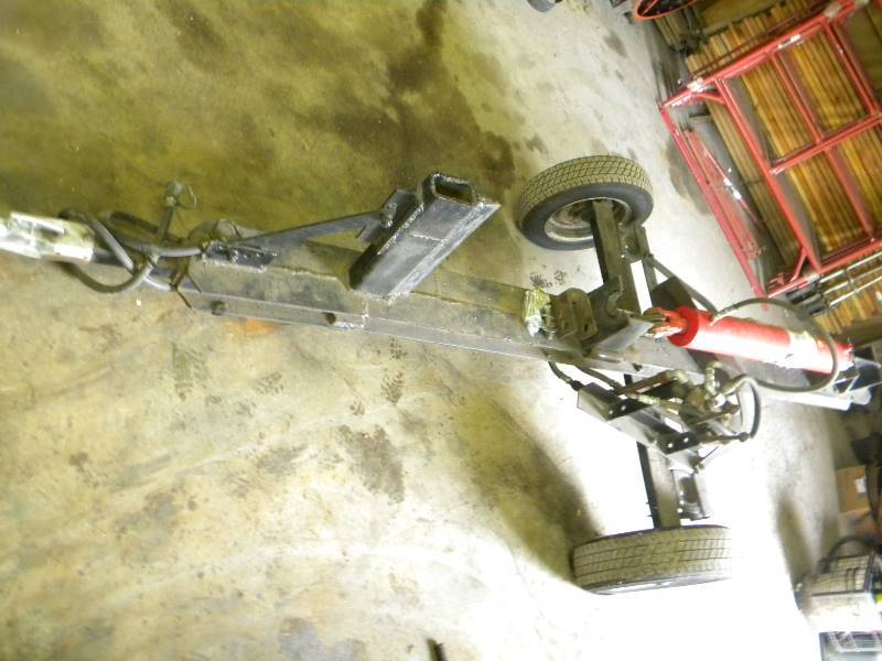 lot 10 image: Log Splitter
