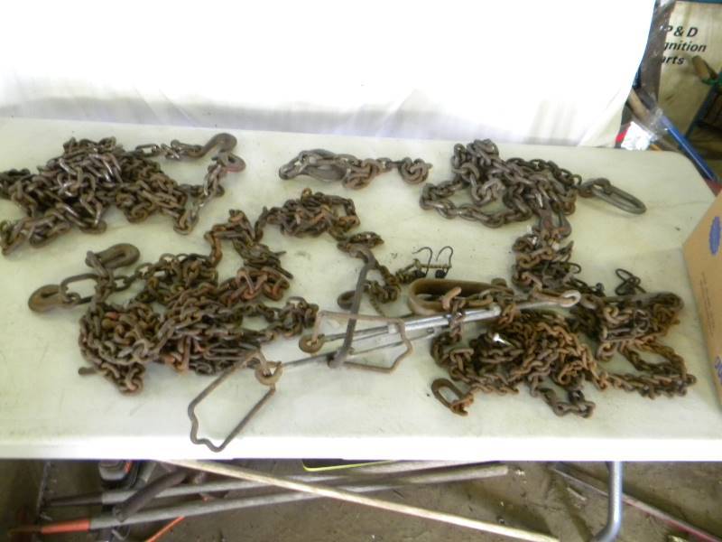 lot 235 image: Lot of Tractor Chains and Hooks