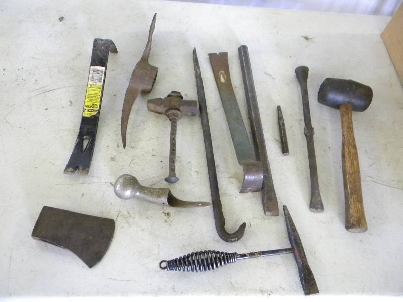 lot 367 image: Tool Lot
