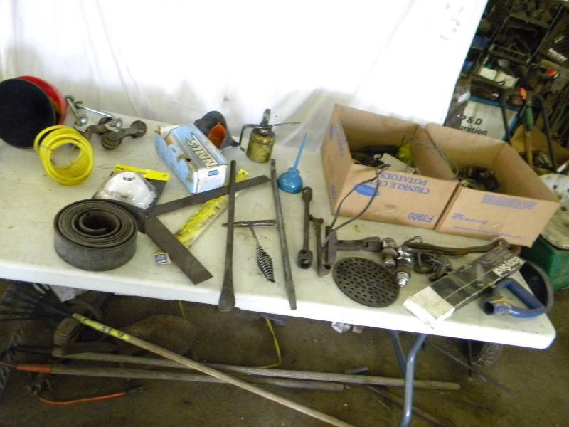 lot 389 image: Misc Lot of Tools and Hardware