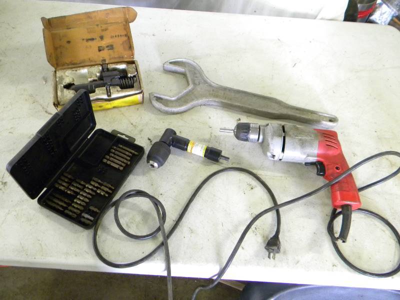 lot 395 image: Drill Lot