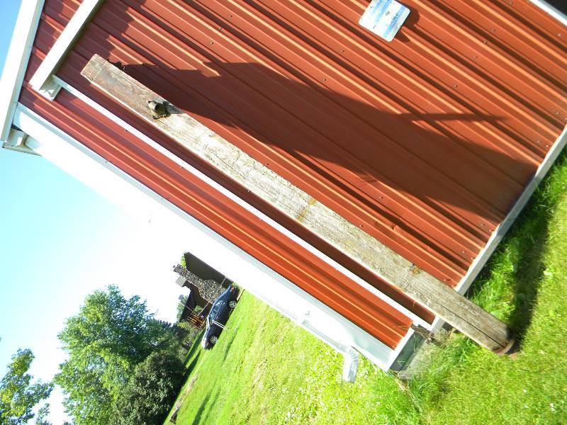 lot 407 image: Vintage Water Pump