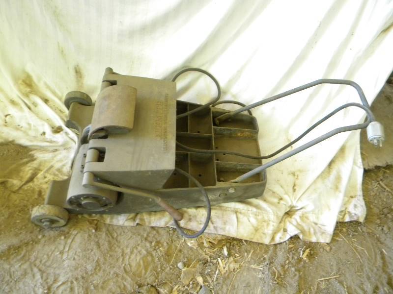 lot 412 image: Electronic Wheel Balancer