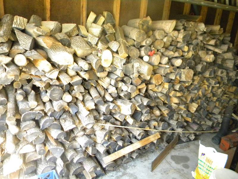 lot 457 image: Firewood Lot