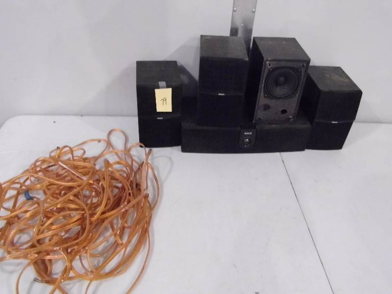 Speakers - Wire