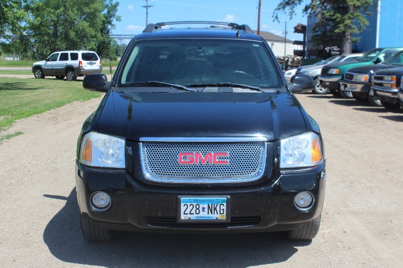 2006 GMC Envoy Denali XL 5.3 V8 - 7 Passenger - Well Equipped