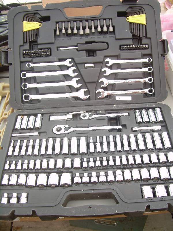 Stanley 150 piece on sale socket set