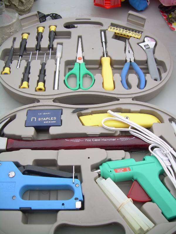 lot 2 image: TOOL SET