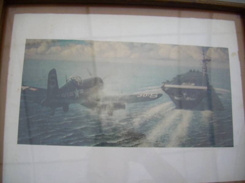 lot 8 image: VINTAGE NAVY PICTURE
