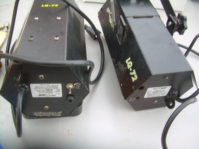 lot 12 image: LYLE QUEST LQ72 STROBE LIGHT