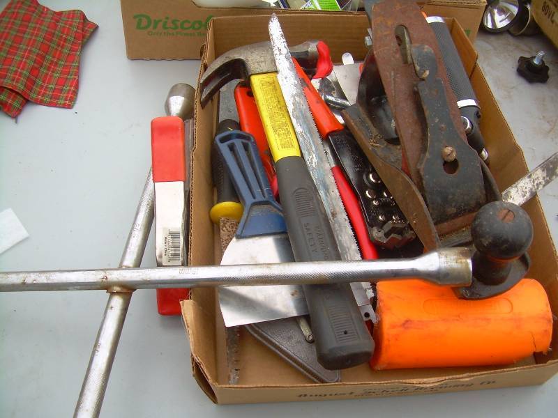 lot 69 image: MISC TOOLS