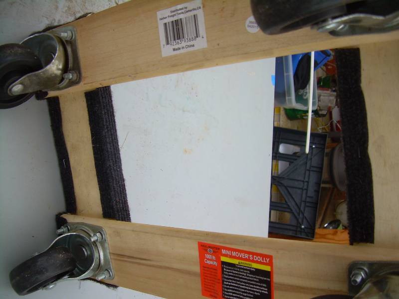 lot 102 image: MINI MOVERS DOLLY