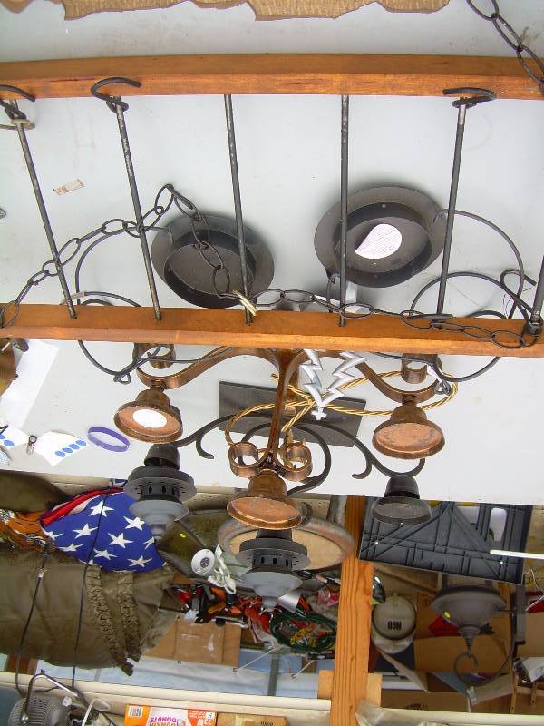 lot 105 image: COLLECTIBLE METAL WARE