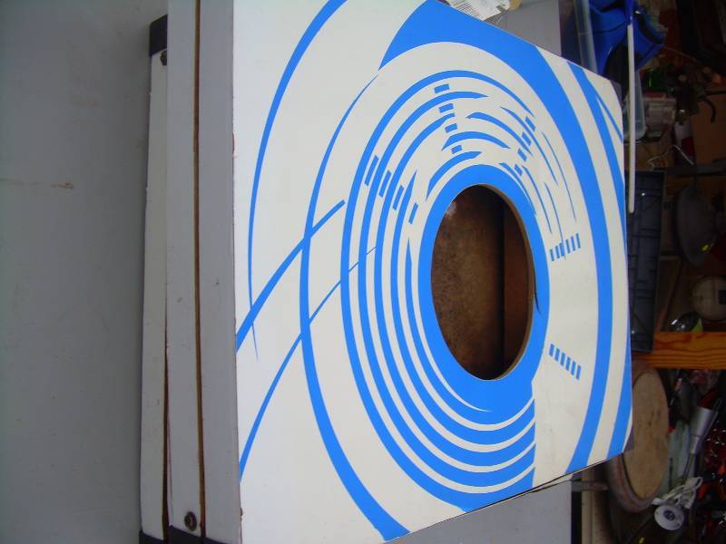 lot 122 image: 2 PC BEAN BAG TOSS