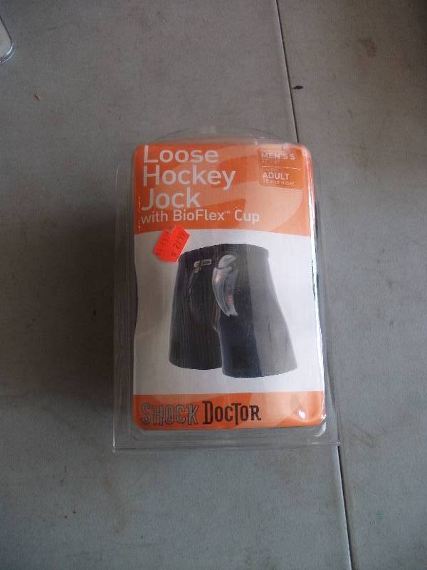 Loose Hockey Shock Doctor Mens Size S