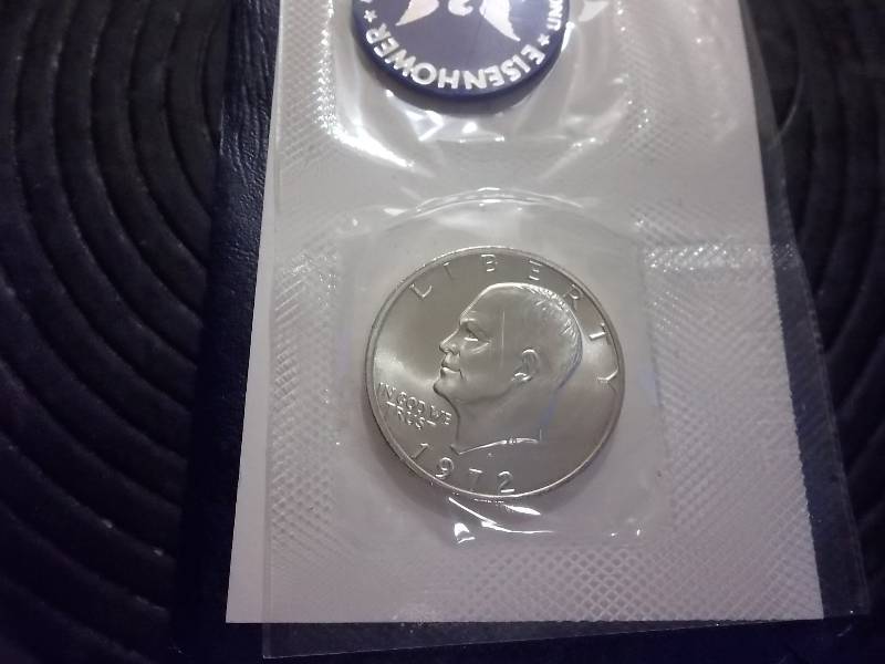1972 Eisenhower Silver Dollar In Original Uncircullated Packaging