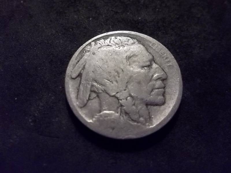 1915 S Buffalo Nickel (In VG $75.00)