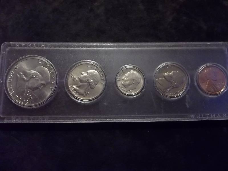 1963 Mint Set Set In Air Tight Case