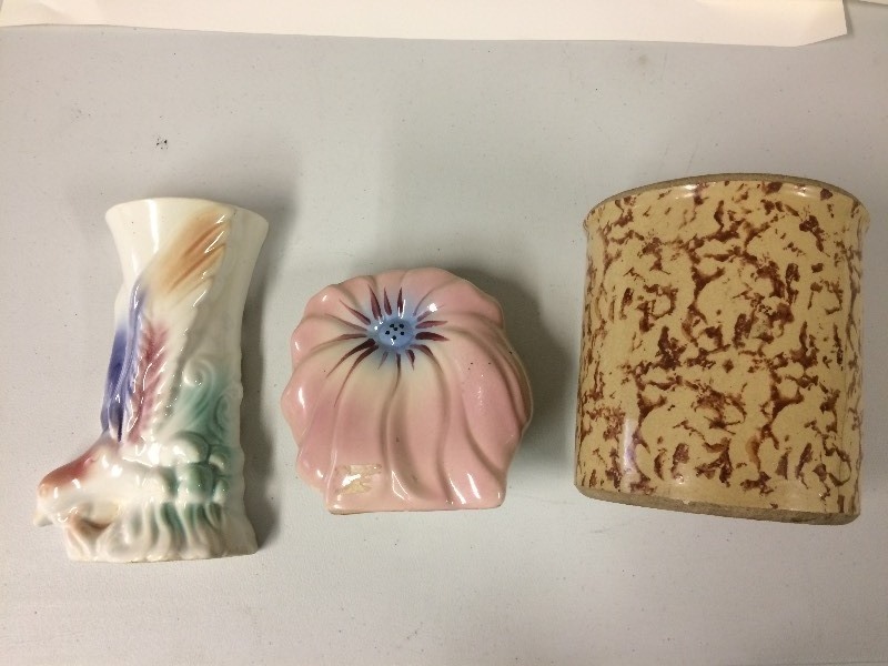 lot 2 image: Vintage Wall Pockets & Roseville Crock