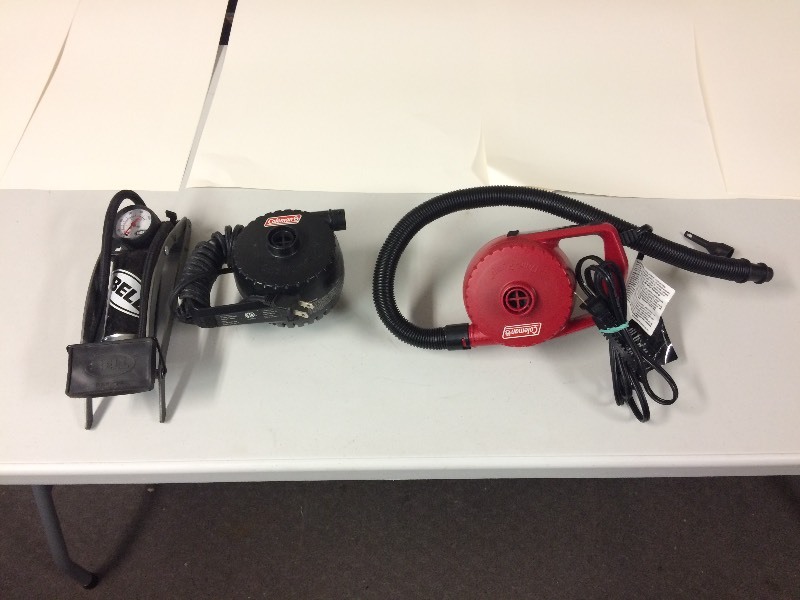 lot 5 image: 3 Pumps - Coleman & Bell