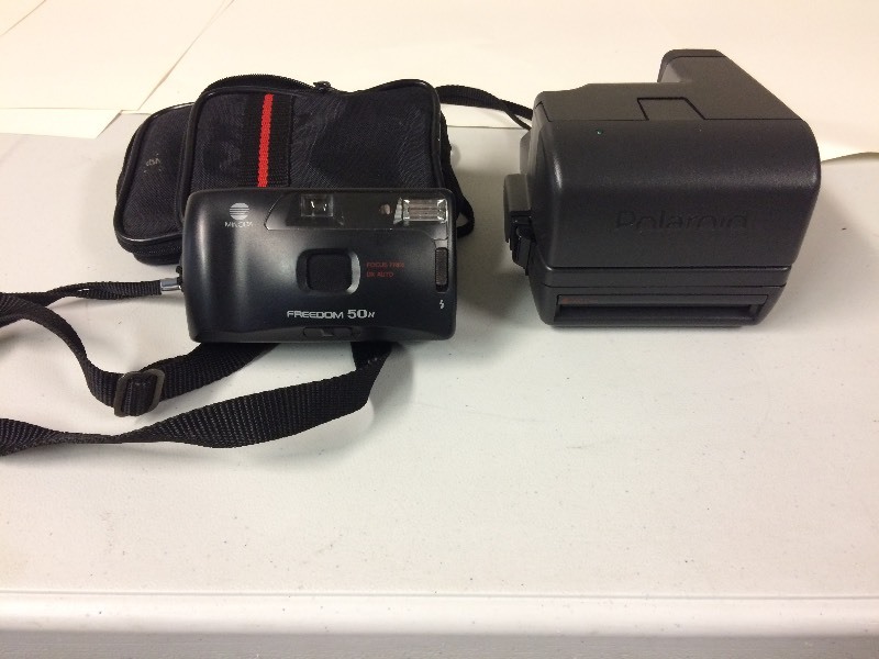 lot 16 image: Polaroid One Step Camera & Minolta Freedom 50N Camera