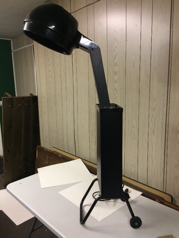 lot 51 image: Belvedere Floor Model Hair Dryer