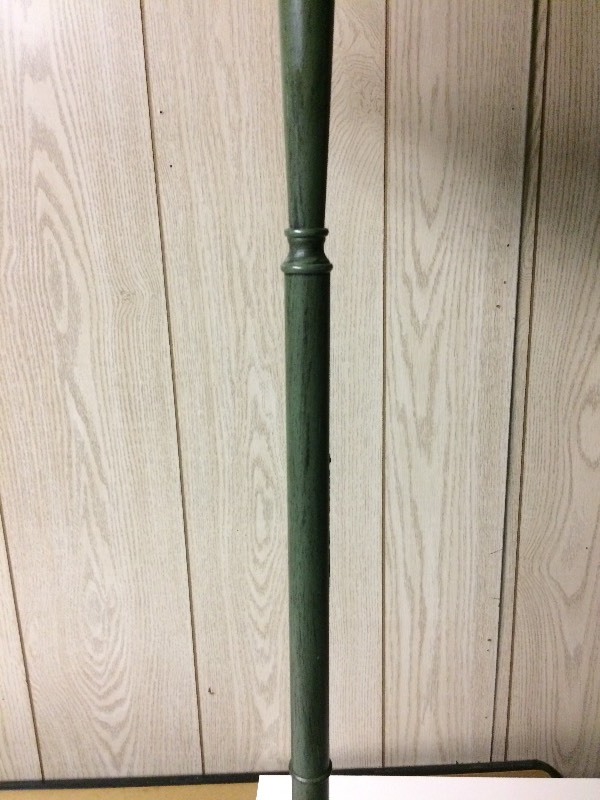 lot 43 image: Vintage Floor Lamp