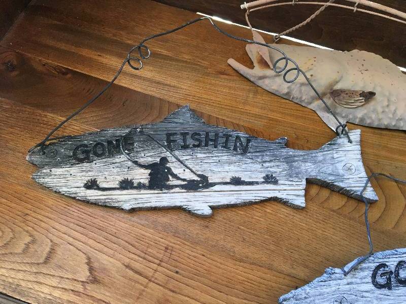 lot 14 image: FISHING DECORATIONS