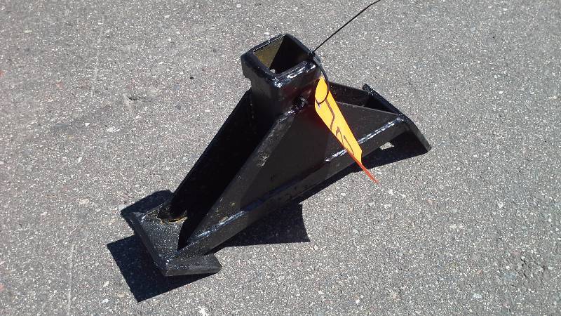 Receiver Hitch for Skid Steer Quick Attach