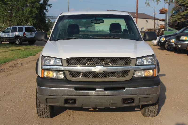 2003 Chevrolet Silverado 2500HD Work Truck 6.0 V8 - Tommy Lift - 1 Owner