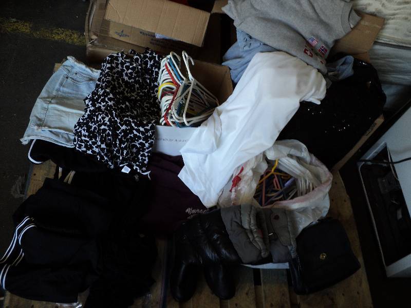 hangers, purse, misc, sized clothin...