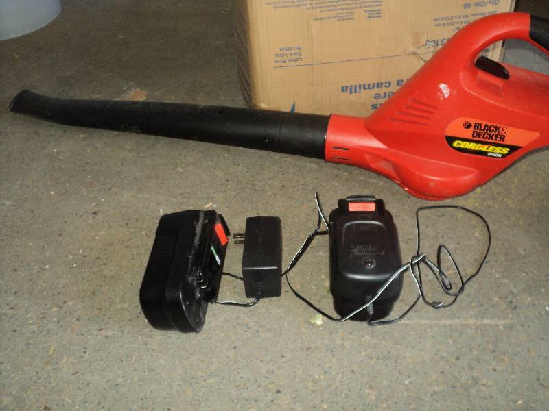 cordless leaf blower...