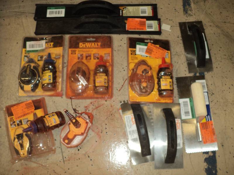Dewalt chalk line kit an d notch wa...