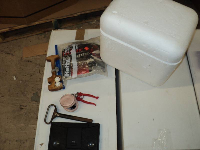 knife sharpener and speaker and too...