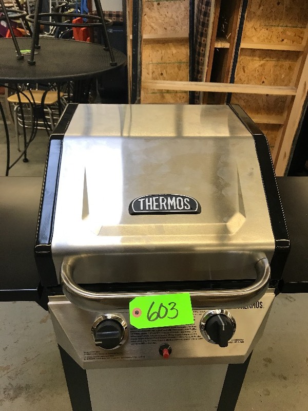 GAS GRILL