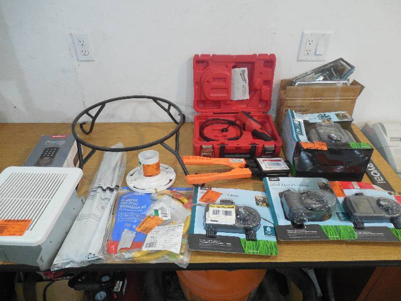 lot 35 image: ASSORTED BOX LOT