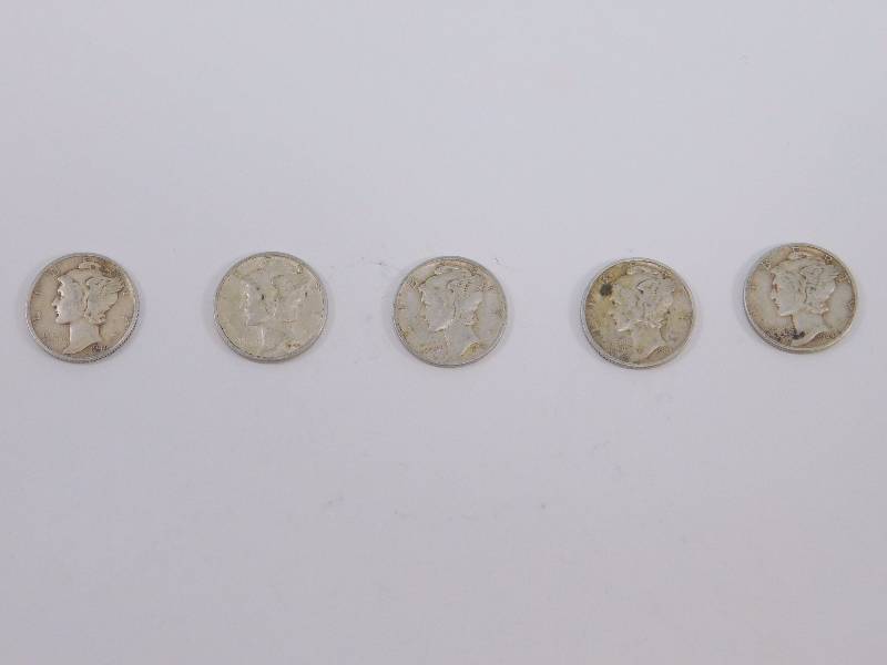 lot 3 image: 1941, 1943 D, 1944, 1944 D, 1945 S Micro S Mercury Dimes