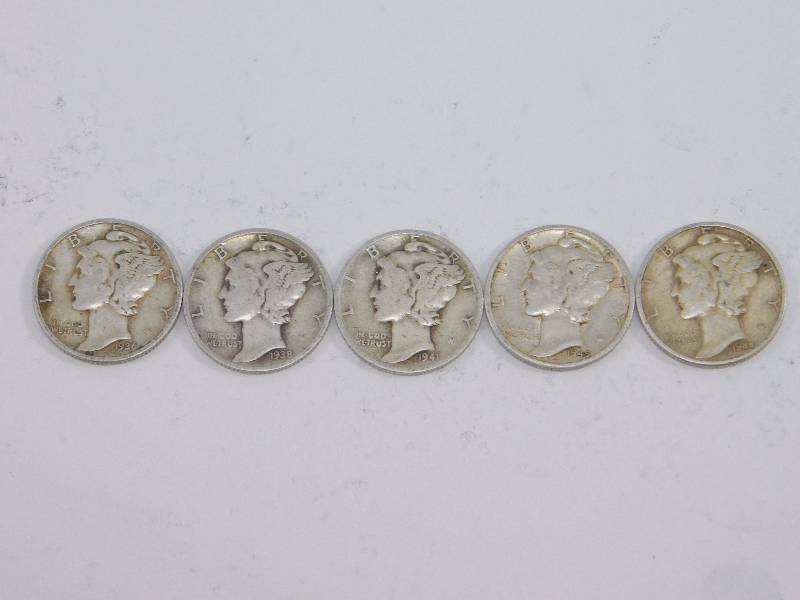 lot 11 image: 1936 D, 1938 D, 1941, 1944, 1945 D Mercury Dimes