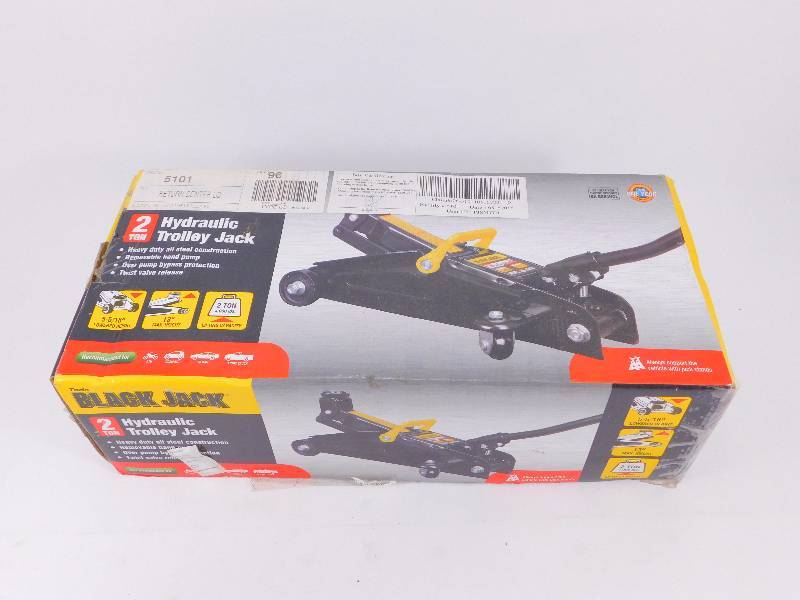 lot 37 image: Torin 2 Ton Trolley Jack